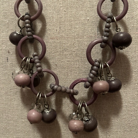 Blue and lavender beaded necklace - Picture 1 of 3